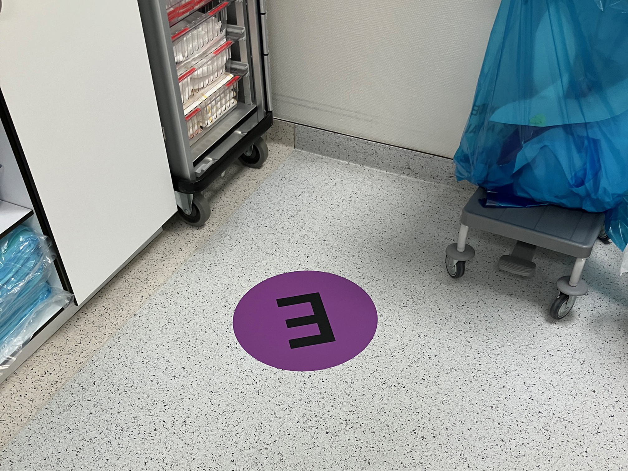                                                                         vloersticker-imprenta
                                                                     