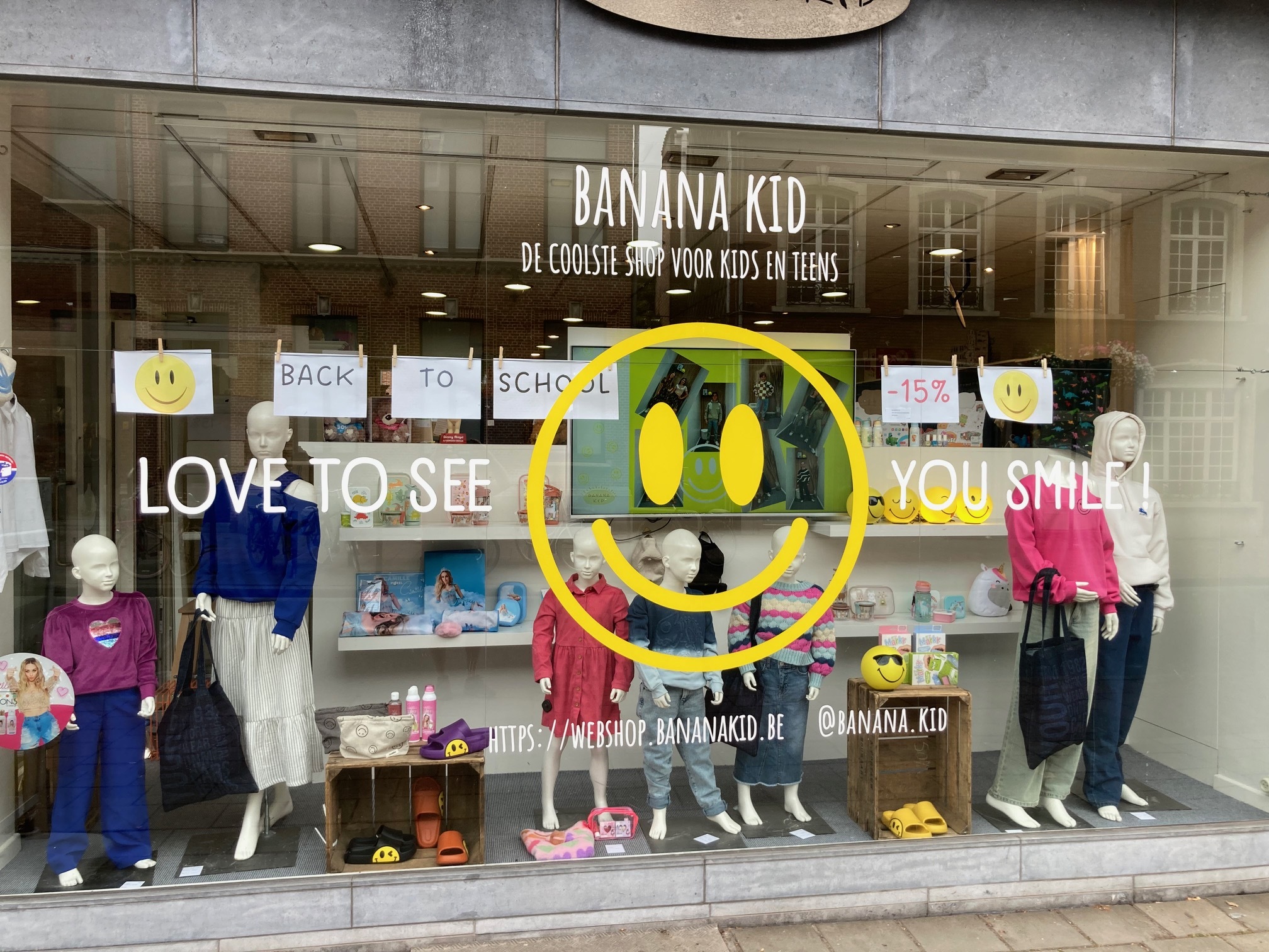 RECLAME KLEEFLETTERS